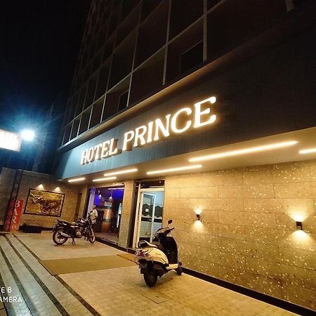 Hotel Prince グワーハーティー エクステリア 写真