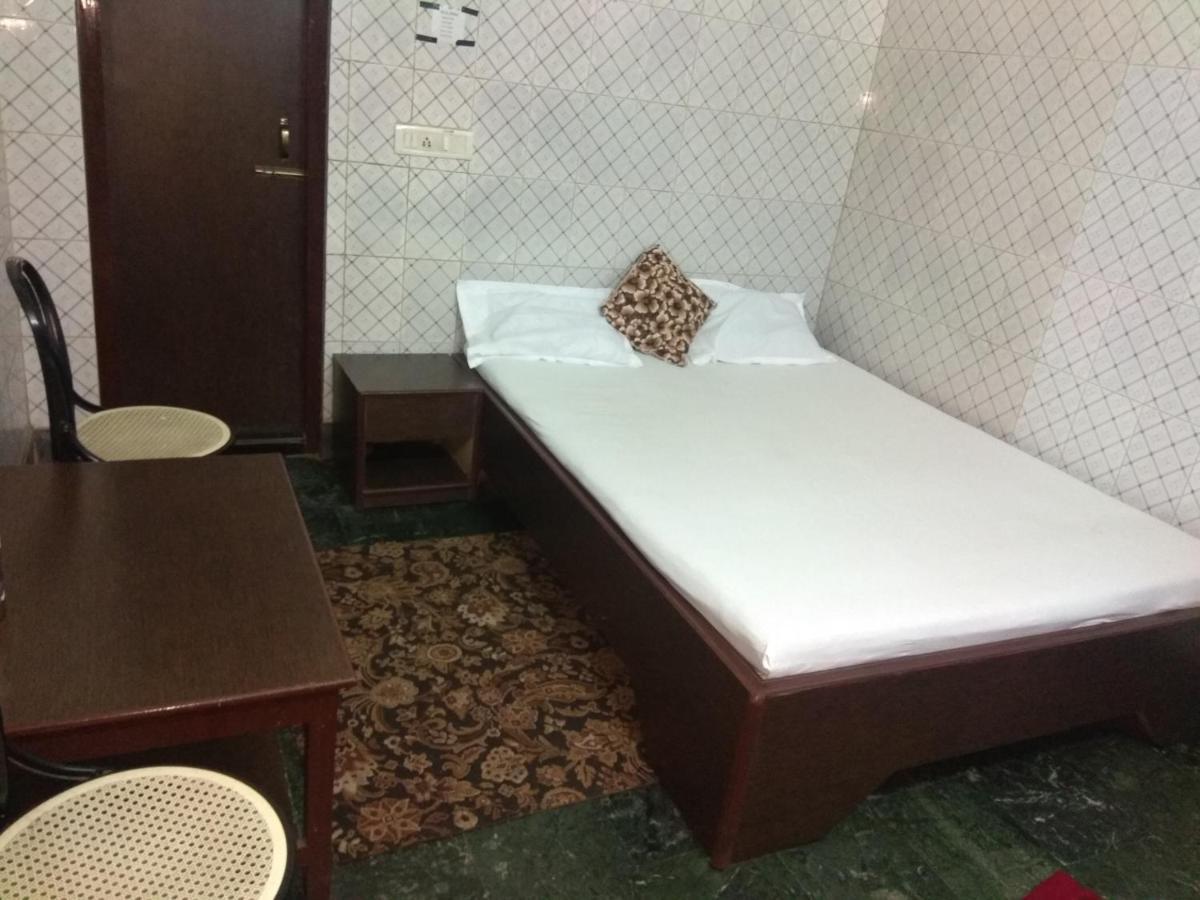 Hotel Prince グワーハーティー エクステリア 写真
