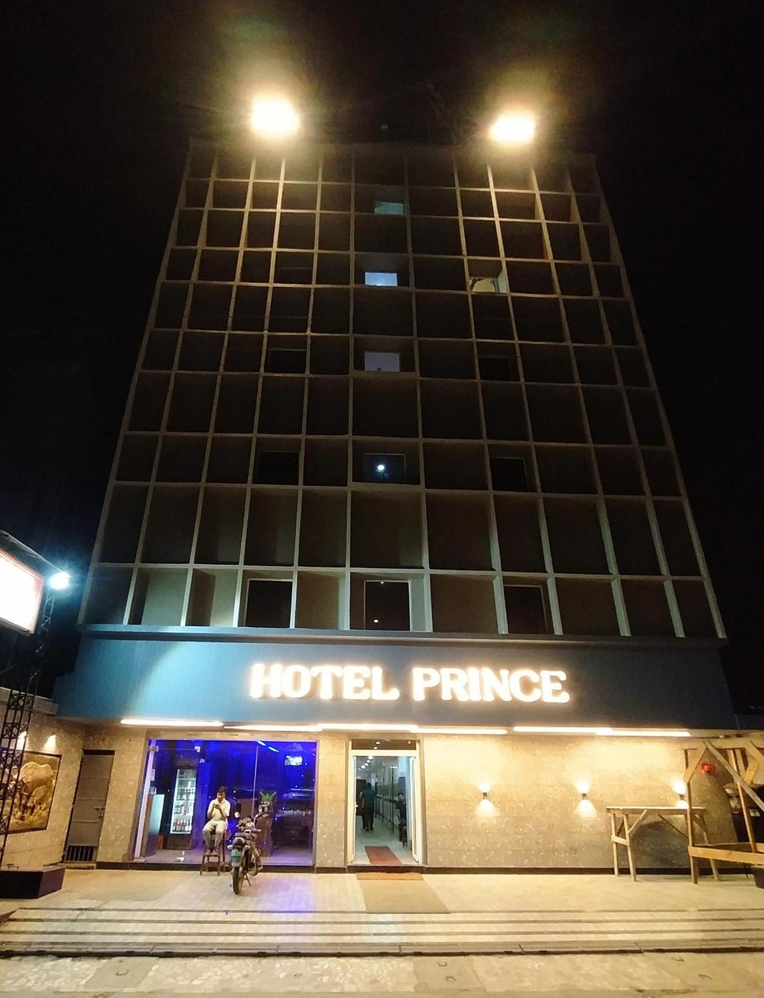 Hotel Prince グワーハーティー エクステリア 写真